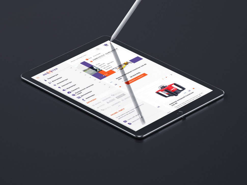 Макет магазина Neometer на планшете iPad Pro с каталогом приборов и баннерной областью главной страницы.